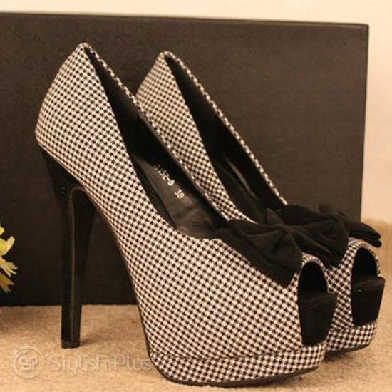 تشكيلة أحذية بالكعب العالي باللون الأسودأحذية &أحذية & أحذية بالكعب