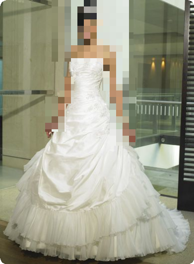 ناعمه بحزام الساتان لفساتين الزفاففساتين الزفاف 2012_2013 للمصممه عائشة المهيريمجموعة ناعمه بحزام الساتان لفساتين الزفاففساتين الزفاف 2012_2013 للمصممه عائشة المهيريمجموعة