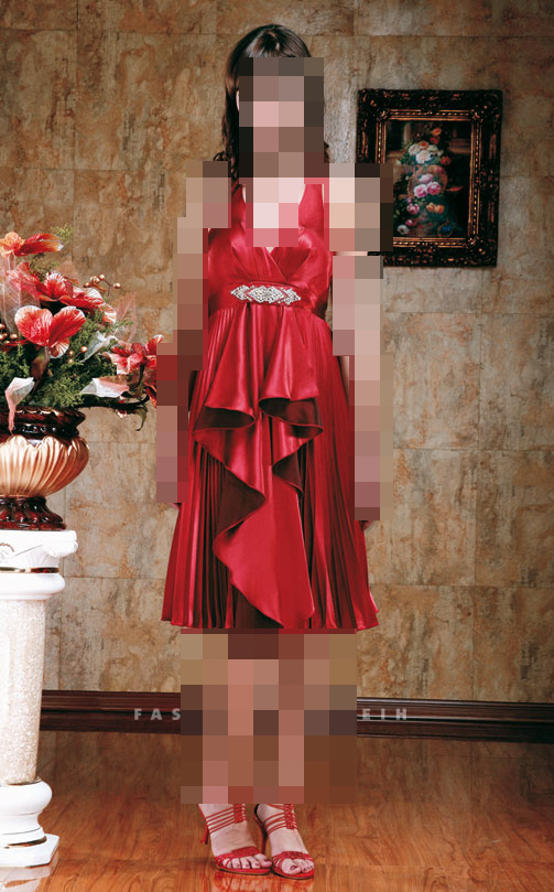  مواضيع ذات صلةفساتين السهرة للمصمم رامى القاضى لـشتاء2014.فساتين الزفاف